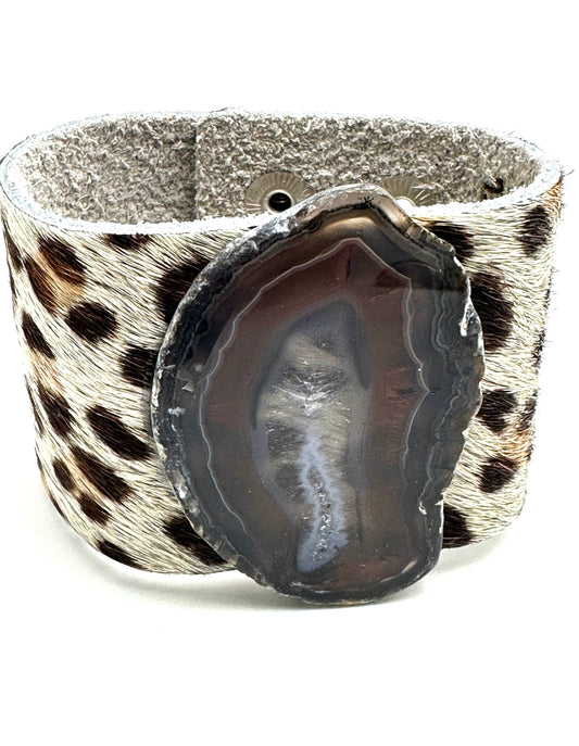 Leather Cuff with Brown Agate