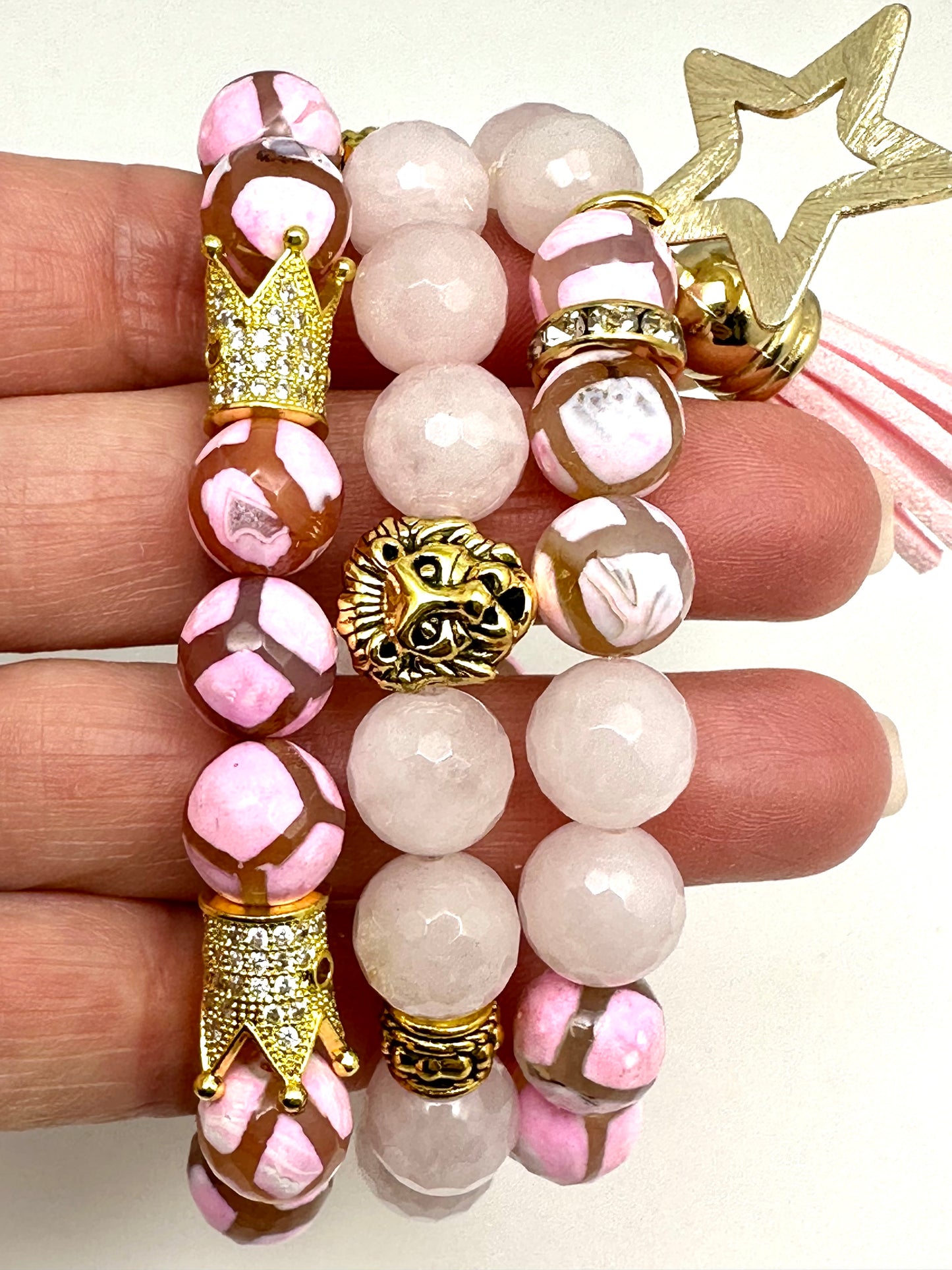 Baby Pink Agate Beaded Bracelet with Lions