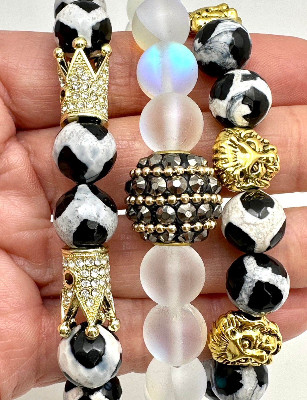 Black and White Tibetan Beaded Bracelet with Crown