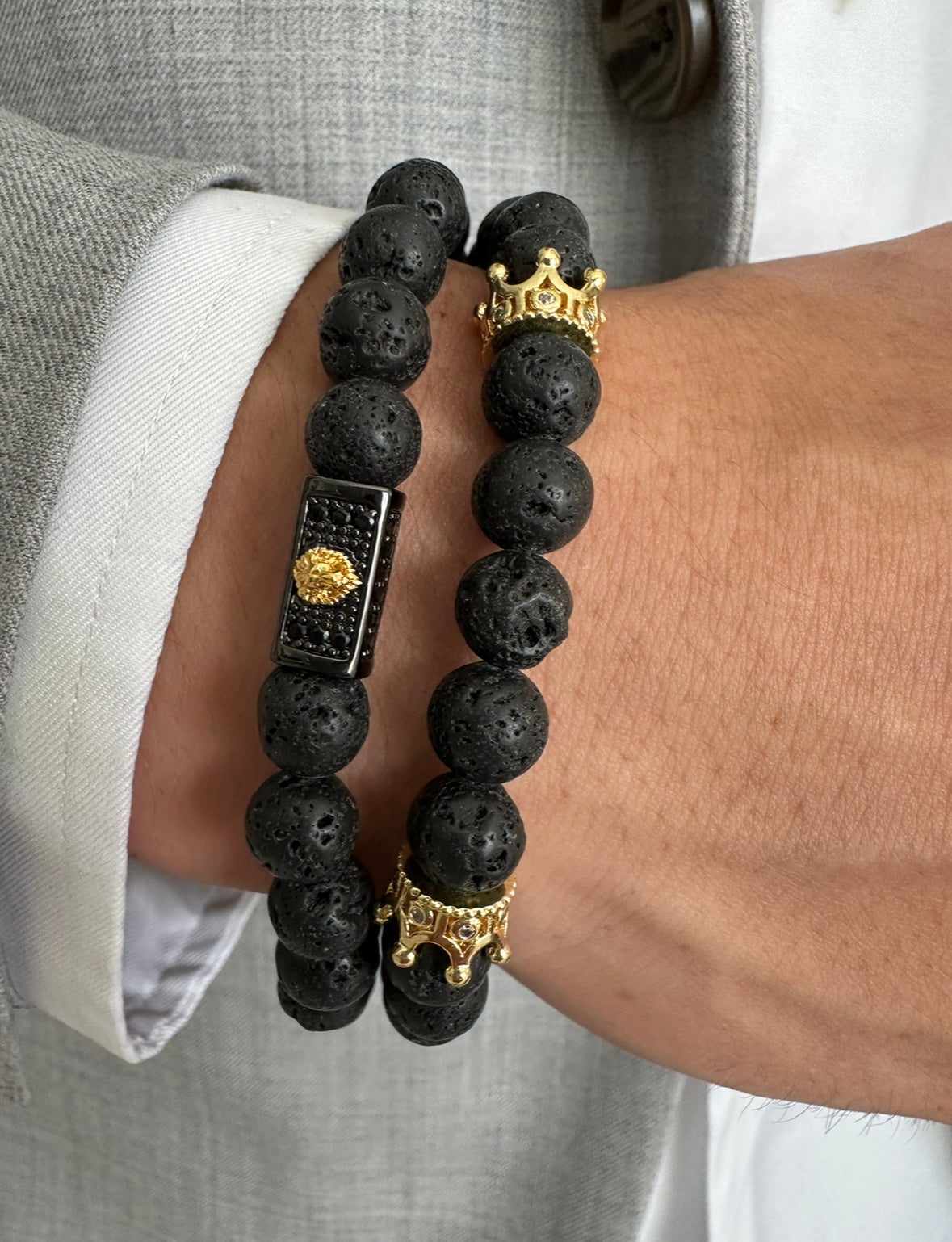 Men’s Black Lava Stone Beaded Bracelet with Lion and Crown